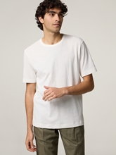 Image sur T-shirt à coupe régulière