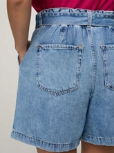Bild von Shorts aus Denim MEGI